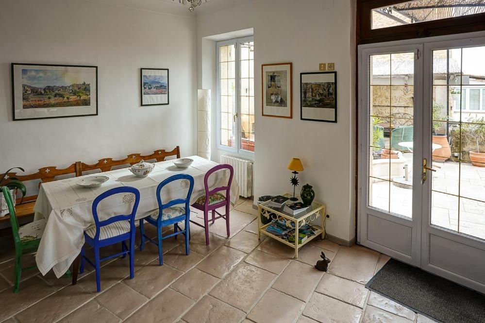 La Chaumiere, Demeure D'Hotes Lauris Bagian luar foto