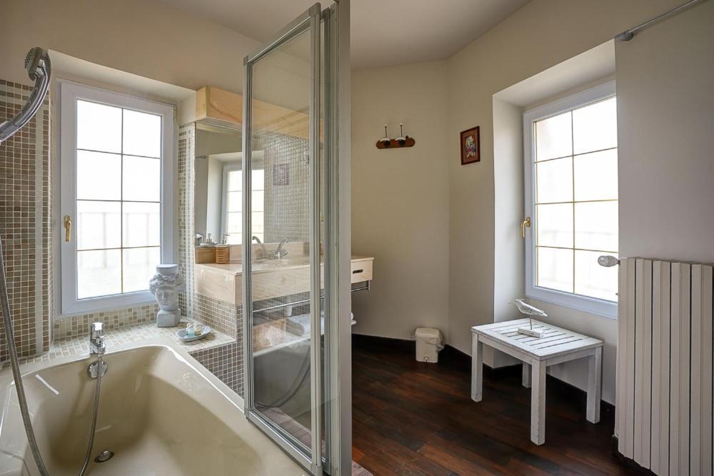 La Chaumiere, Demeure D'Hotes Lauris Bagian luar foto